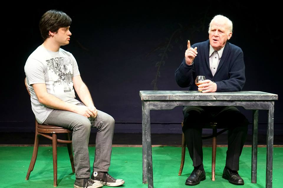 Jason seeks advice from his Papa (Leon Russom).