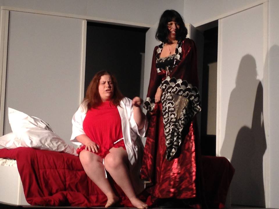 Sisters Helen (Emily Donn) and Julia (Amber Marie Bollinger).